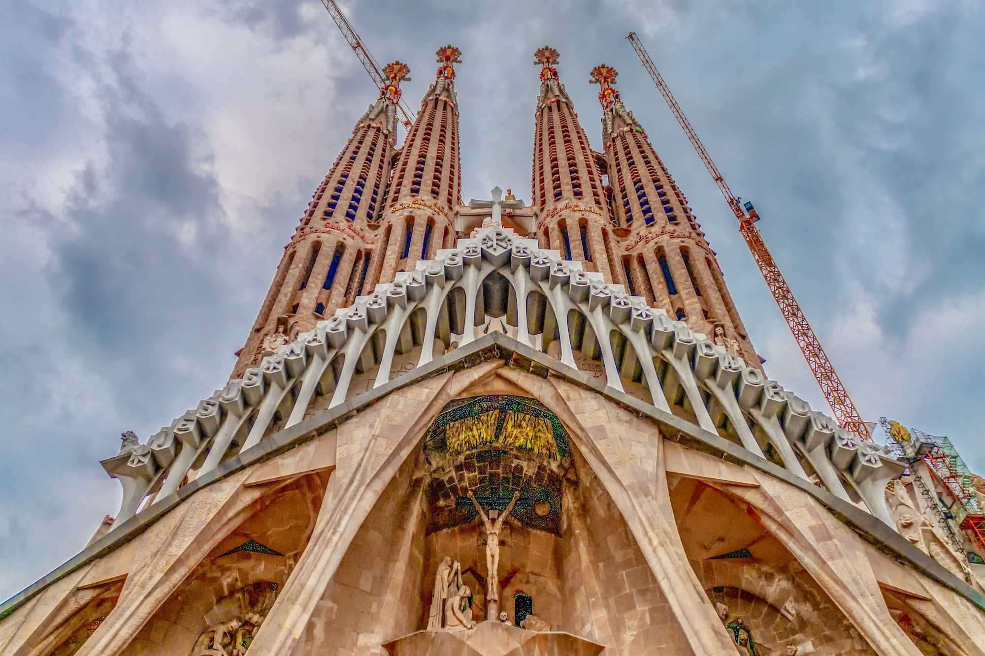 Who was the Architect of the Sagrada Familia?